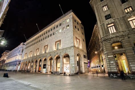 gucci piazza duomo|Rinascente Milano .